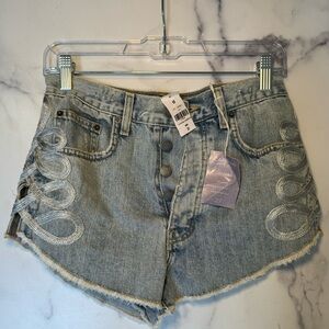 NEW WITH TAGS Carmar Cordelia Denim Shorts, Embellished Side Panels, Size 27